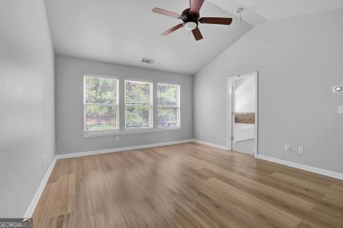 425 Cyn Way, Atlanta GA 30349-8798 exterior