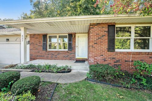 627 Rivers Edge Ct, Mishawaka IN 46544-4173 exterior