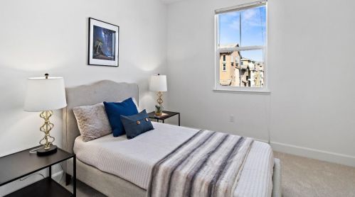 1801 Lee Way, Milpitas CA 95035-9013 exterior