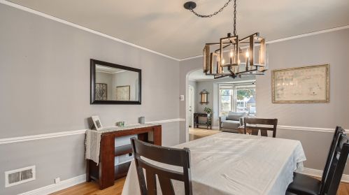 9539 Hamlin Ave, Chicago IL 60655-4013 exterior