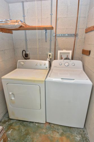 11 Lake Vista Trl, Fort Pierce FL  34952-6324 exterior