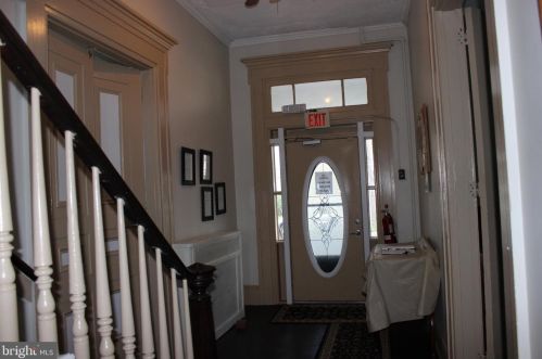 123 Main St, Pilesgrove NJ 08098-1226 exterior