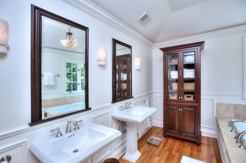 19 Long Lots Rd, Westport CT 06880-3846 exterior