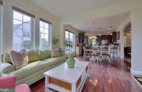 1404 Banner Dr, Lancaster PA 17601-4580 exterior