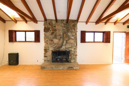 215 Princeton Ave, Fullerton CA 92831-3818 exterior