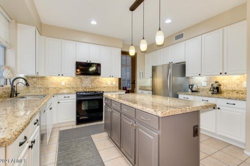 2369 Megan St, Chandler AZ 85225-9009 exterior