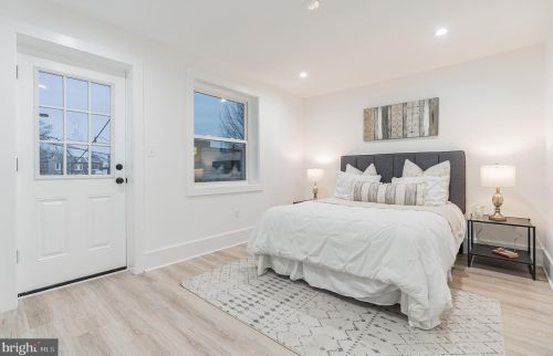 1271 16th St, Washington DC  20002-2556 exterior