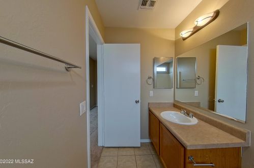 1339 Calle Rio Lobo, Tucson AZ 85714-1179 exterior