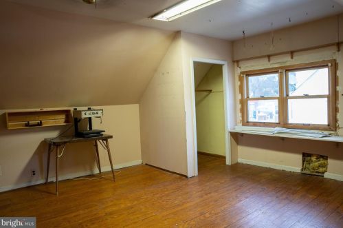 406 Eugenia Ave, Glen Burnie MD 21061-2652 exterior