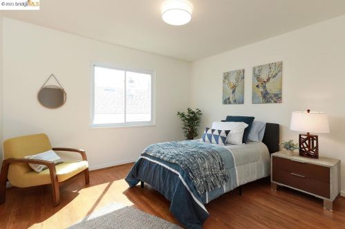 1060 Overlook Rd, Berkeley CA 94708-1712 exterior