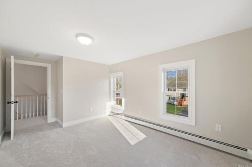 92 Railroad Ave, Montgomery NY  12549-1518 exterior