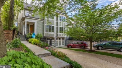 3810 Fulton St, Washington, DC 20007-1344