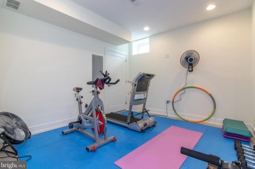 1447 28 St, Philadelphia PA 19121-3619 exterior