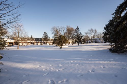 5135 Camelot Ln, Milwaukee WI 53221-3121 exterior