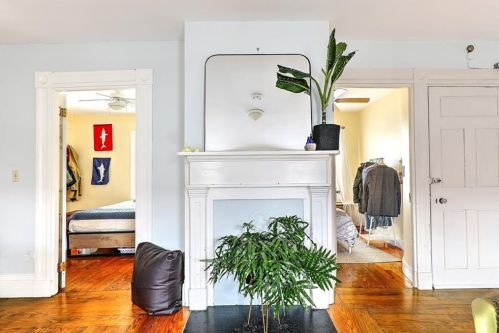 69 Arnold St, Providence RI 02906-1065 exterior