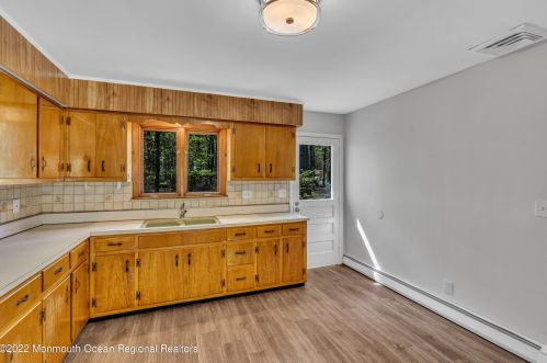 99 Hope Chapel Rd, Jackson Twp NJ 08527-5061 exterior