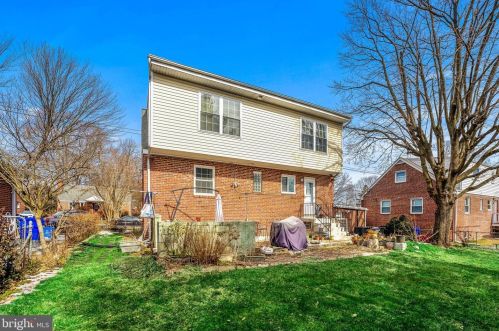 2416 Eccleston St, Silver Spring MD 20902-4830 exterior