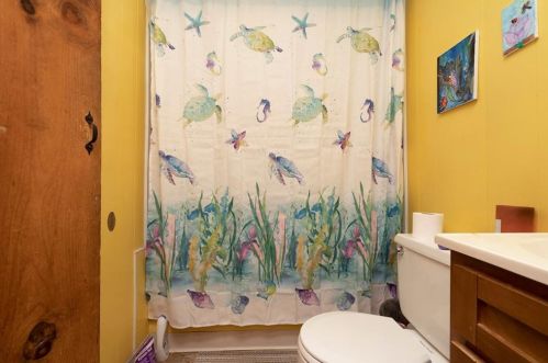 74 Hollis St, Woonsocket RI 02895-5831 exterior