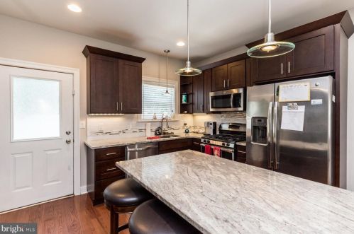 1303 Colorado St, Philadelphia PA  19146-4704 exterior