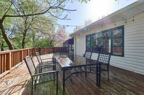 123 Holly Dr, Saint Louis MO 63119-4639 exterior