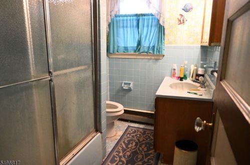 186 9 St, Newark NJ 07107-1925 exterior