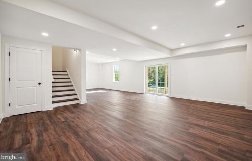 214 Elm Ave, Media PA 19063-5742 exterior