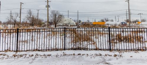 9002 Mackinaw Ave, Chicago IL 60617-4437 exterior