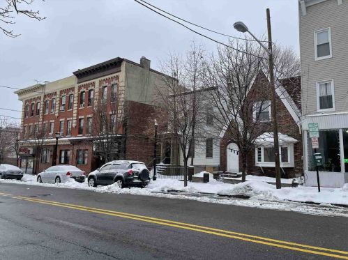 1413 New York Ave, Union City NJ 07087-4314 exterior