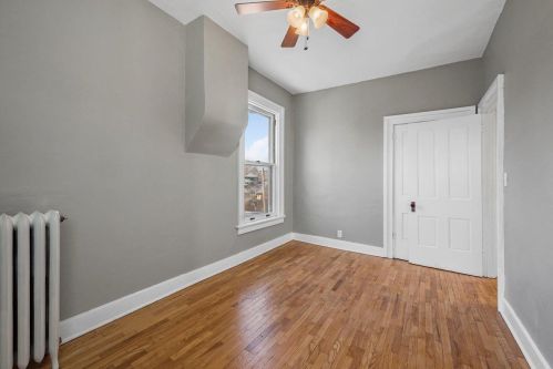 945 Jenifer St, Madison WI  53703-3521 exterior