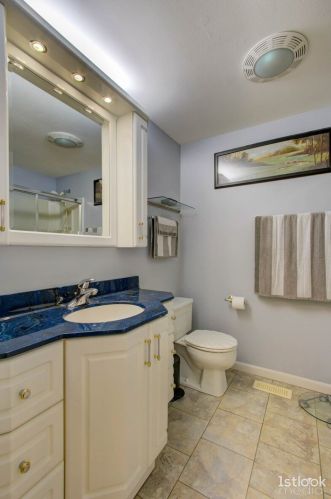 1316 Oconto Ct, Naperville IL  60564-9522 exterior