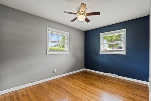 7919 57, Milwaukee WI 53218-5604 exterior