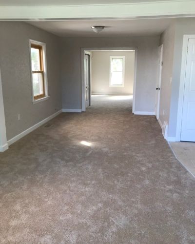 9133 Wallace St, Chicago, IL 60620-2320