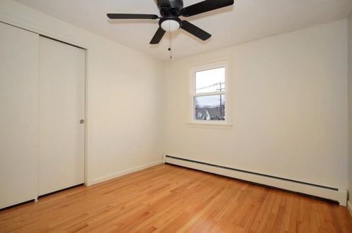 8 Ashby St, Providence RI  02919-6602 exterior