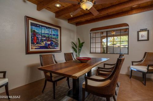 321 Golf Vw Dr, Tucson AZ 85737-9701 exterior