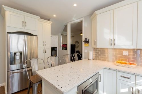 216 6th Ave, Mount Vernon NY 10550-1119 exterior