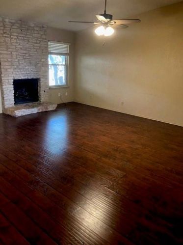 7604 Bender Dr, Austin TX  78749-3106 exterior