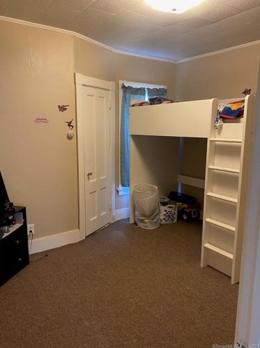 449 Stanley St, New Britain CT 06053-2440 exterior