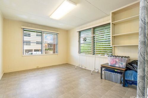 2011 Lime St, Honolulu HI 96826-5904 exterior