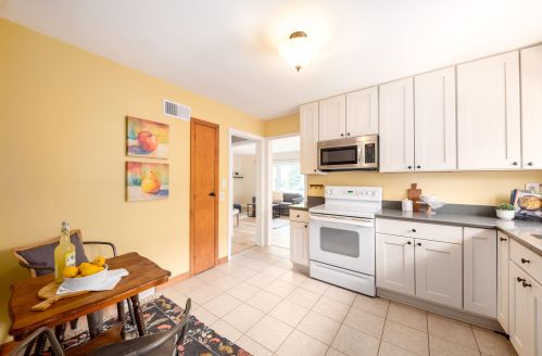 3029 86th St, Milwaukee WI  53222-4726 exterior