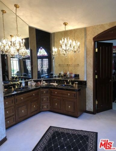 39850 Calle Breve, Temecula CA 92592-8692 exterior