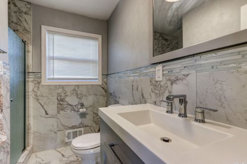 45 Greenfield Ln, Commack NY 11725-1414 exterior