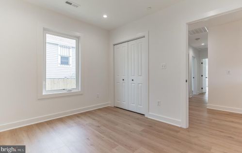 928 47th Pl, Washington DC  20019-3720 exterior