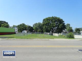 569 Cass St, Joliet, IL 60432-2953