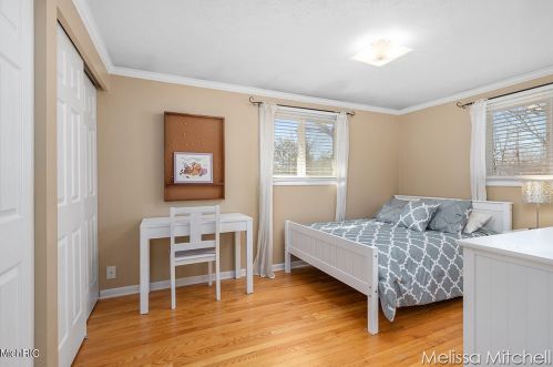 2716 Hampshire Blvd, Grand Rapids MI 49506-4774 exterior