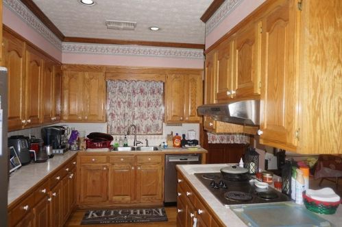 3515 Lenora Church Rd, Lithonia GA 30039-4809 exterior