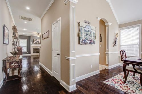 619 Ewing Ave, Dallas TX  75203-1816 exterior