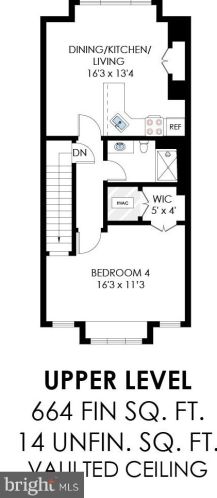 207 Fairfax St, Alexandria VA 22314-3304 exterior