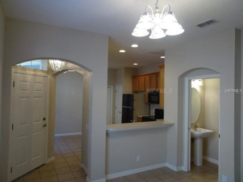 4151 Key Thatch Dr, Tampa FL  33610-9030 exterior