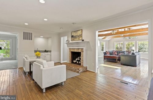 701 Rdg Dr, Mc Lean VA 22101-1620 exterior