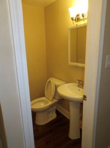 9845 Cottage Grove Ave, Chicago IL exterior